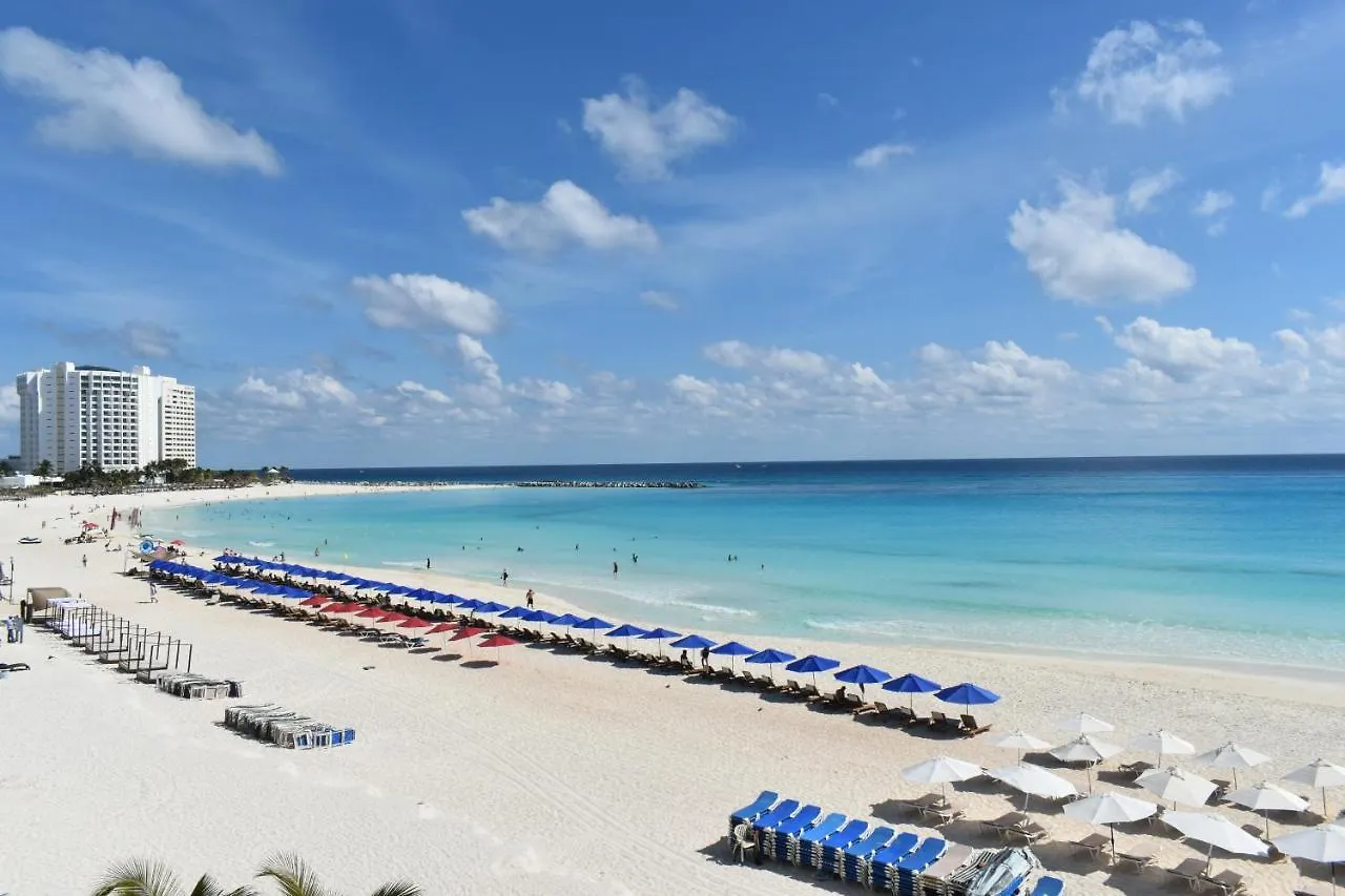 Luxury Caribbean Condos By Salvia Cancun BeachFront Apartamento